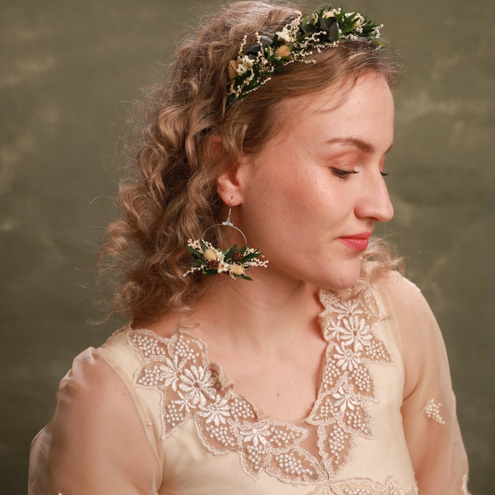 Greenery Floral Hoop Earrings – Vintage Botanical Wedding Earrings 6 cm – handmade floral hair accessory by magaela