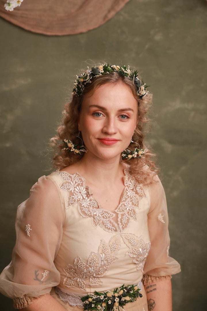 Greenery Floral Hoop Earrings – Vintage Botanical Wedding Earrings 6 cm – handmade floral hair accessory by magaela