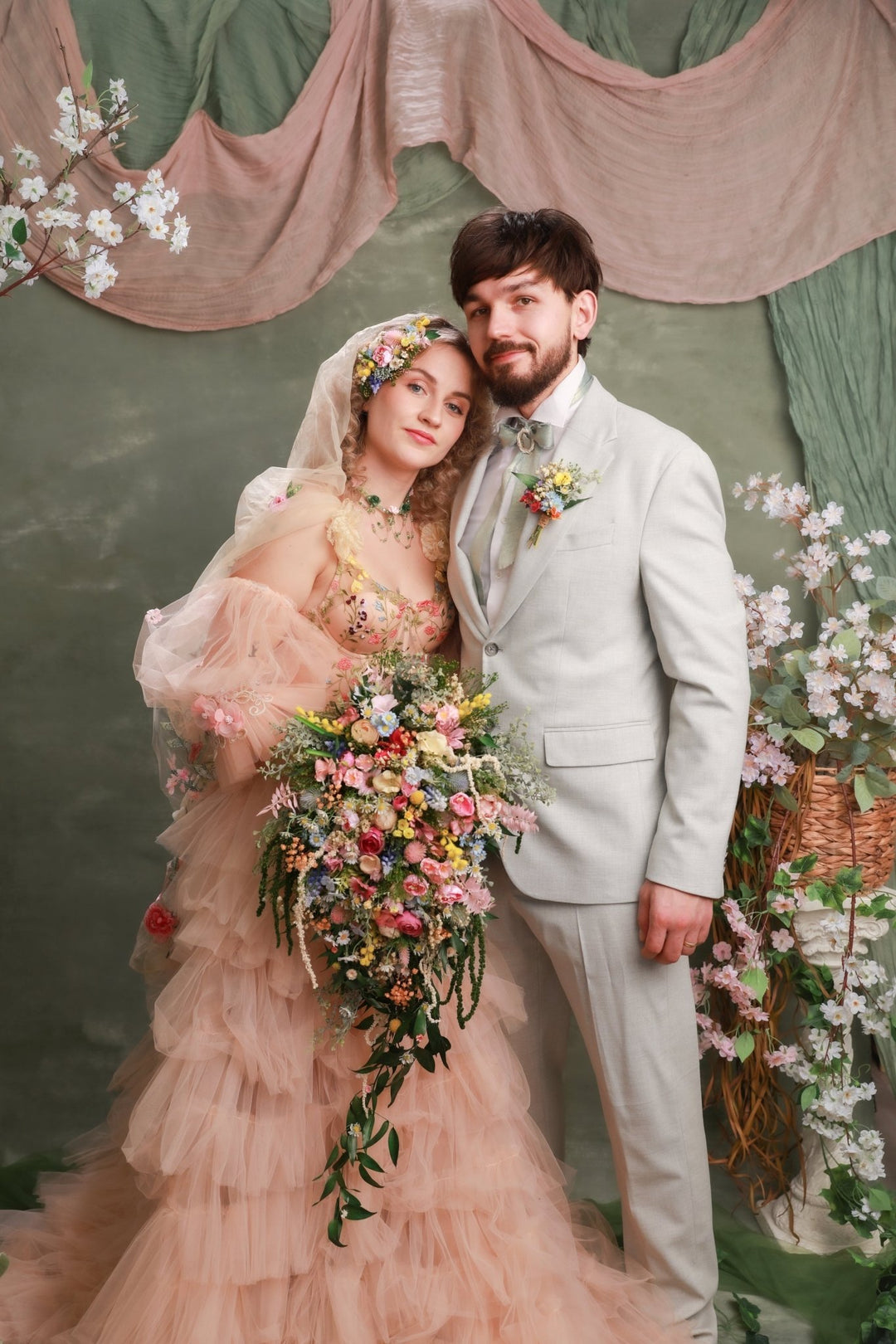 Wildflower Groom Boutonniere – Vintage Bridgerton Inspired Wedding Flower – handmade floral hair accessory by magaela