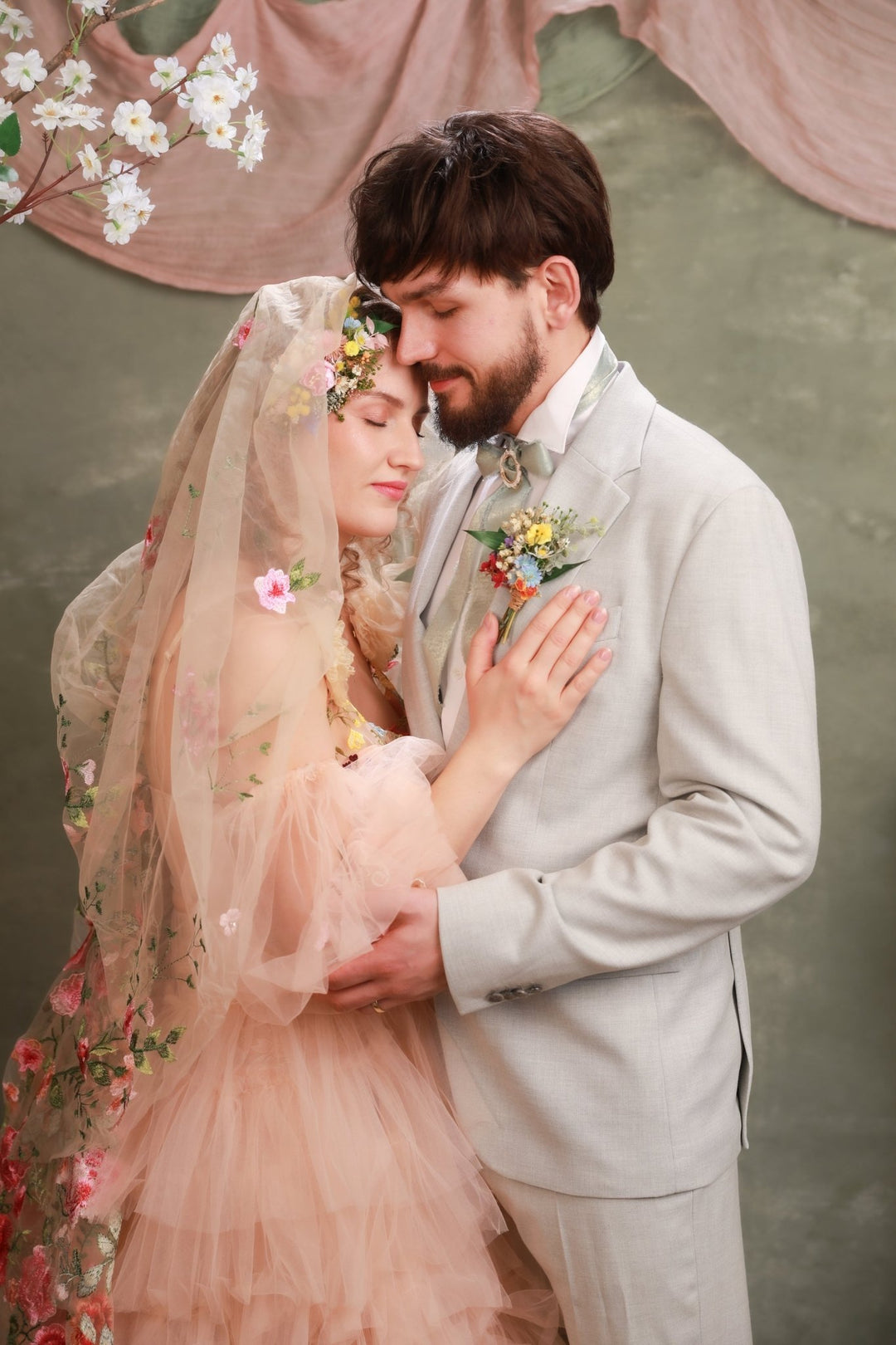 Wildflower Groom Boutonniere – Vintage Bridgerton Inspired Wedding Flower – handmade floral hair accessory by magaela