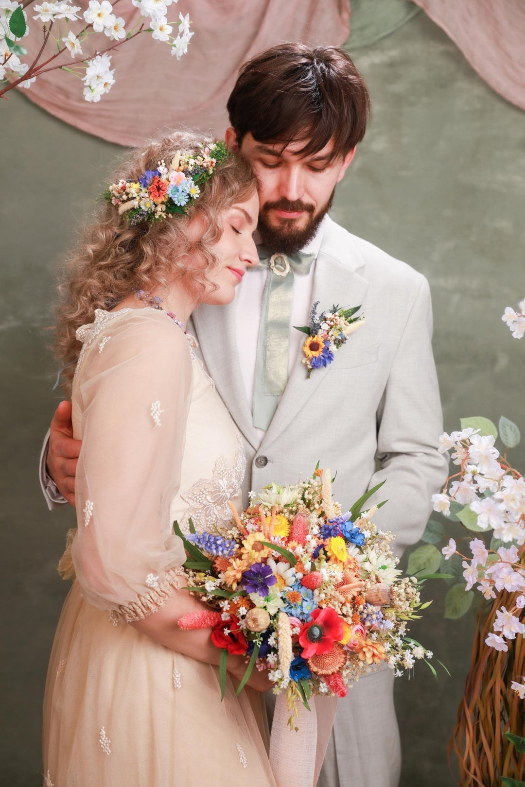 Wildflower Meadow Bridal Bouquet – Vintage Poppy & Cornflower Wedding Bouquet – handmade floral hair accessory by magaela
