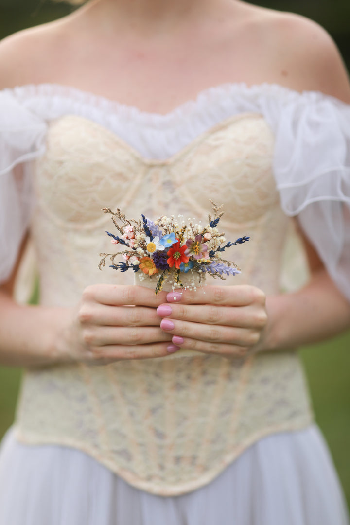 Wildflower Classic Boutonniere - Colorful Meadow Flower Lapel Pin for Groom