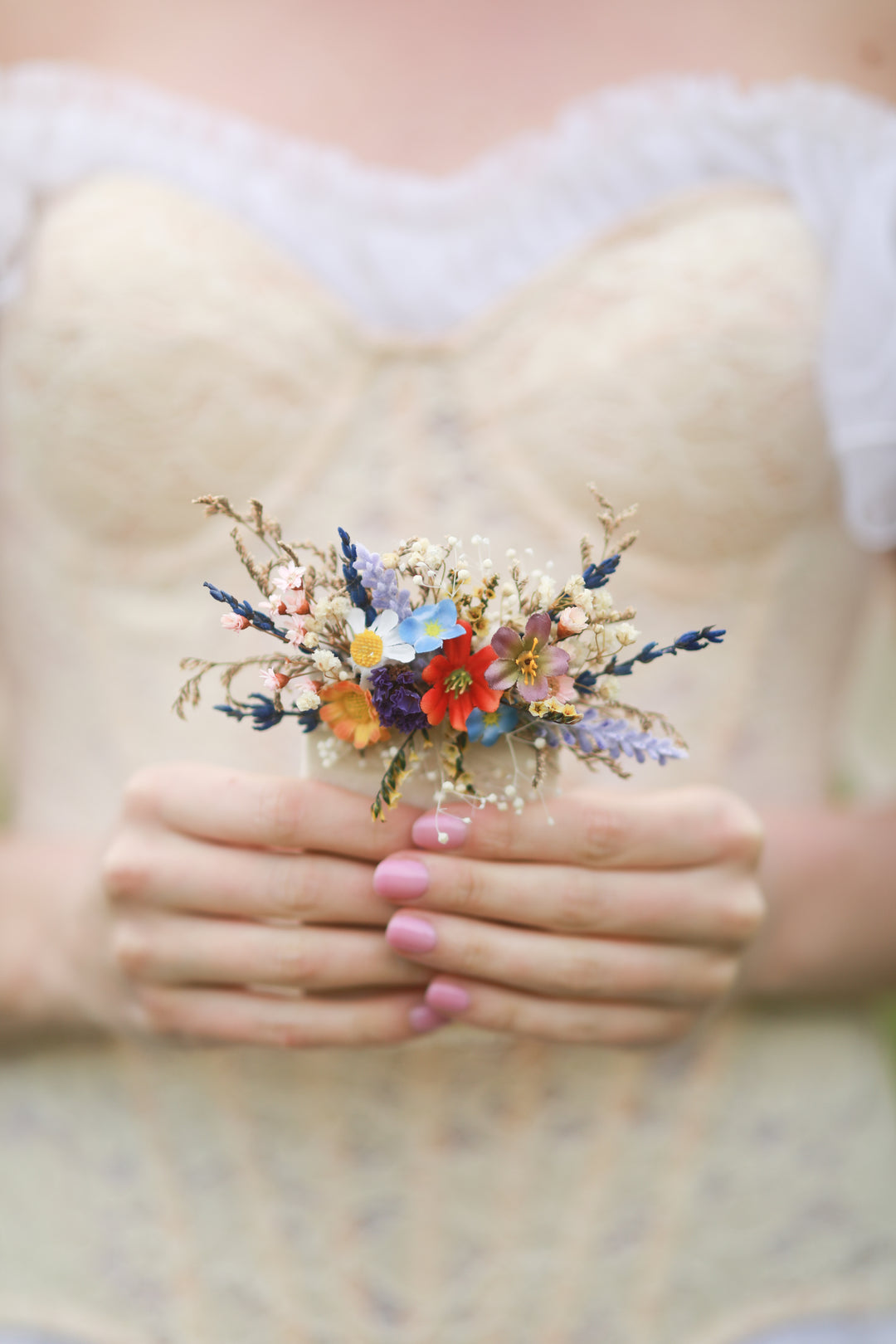 Wildflower Classic Boutonniere - Colorful Meadow Flower Lapel Pin for Groom