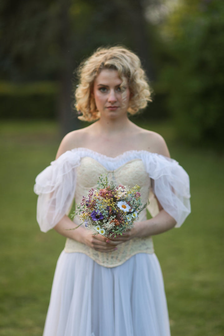 Wildflower Bridesmaid Bouquet – Daisies, Lavender, Thistles and Meadow Grasses | Tossing & Mother Bouquet – handmade floral hair accessory by magaela