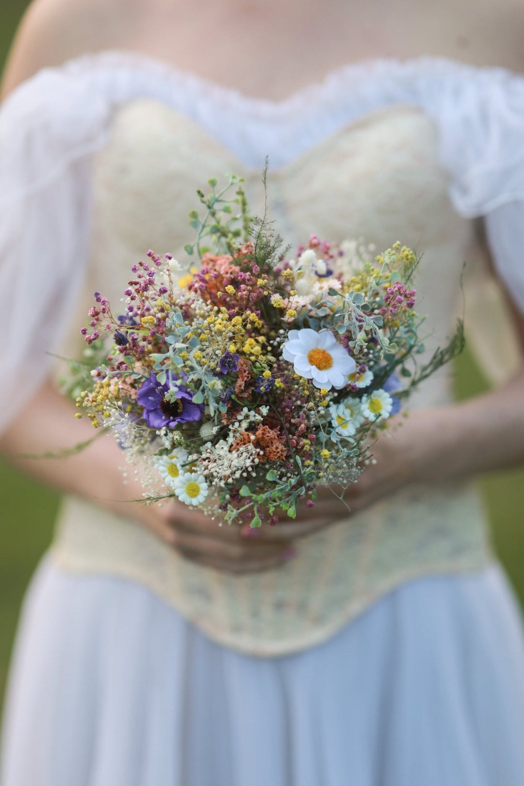 Wildflower Bridesmaid Bouquet – Daisies, Lavender, Thistles and Meadow Grasses | Tossing & Mother Bouquet – handmade floral hair accessory by magaela