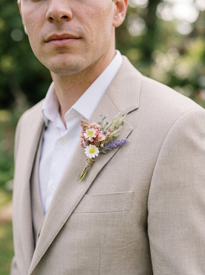 Meadow Flower Boutonniere: Summer Wedding Groom Corsage – handmade floral hair accessory by magaela