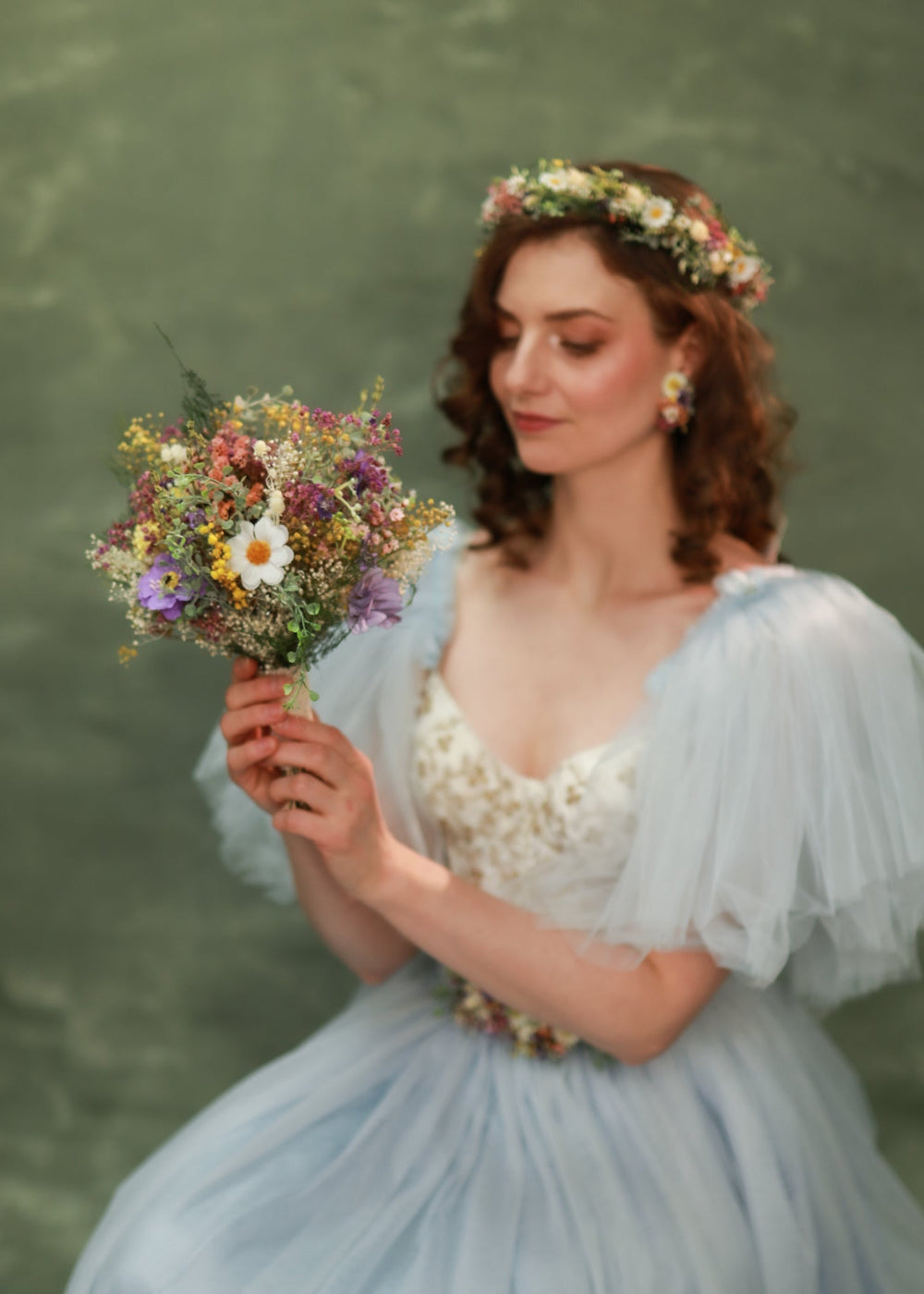 Wildflower Bridesmaid Bouquet – Daisies, Lavender, Thistles and Meadow Grasses | Tossing & Mother Bouquet – handmade floral hair accessory by magaela