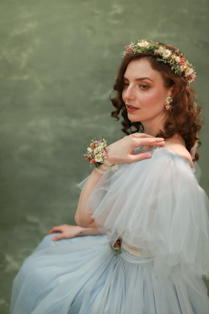 Wildflowers Floral Bracelet – Daisy and Dried Flower Wedding Wrist Corsage – handmade floral hair accessory by magaela