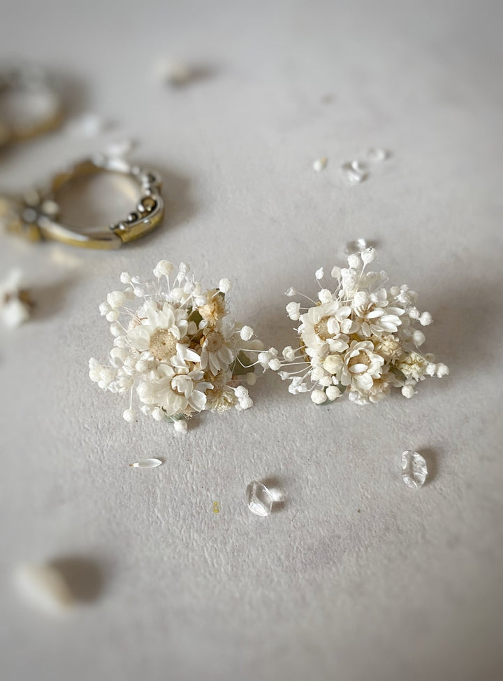 Floral Stud Earrings – Ixodia & Gypsophila Bridal Studs – handmade floral hair accessory by magaela