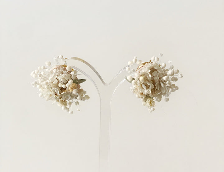 Floral Stud Earrings – Ixodia & Gypsophila Bridal Studs – handmade floral hair accessory by magaela