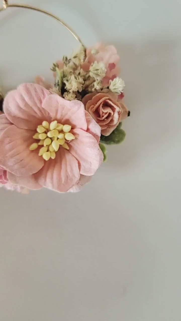 Peach Fuzz Flower Earrings: Circle Wedding Jewelry