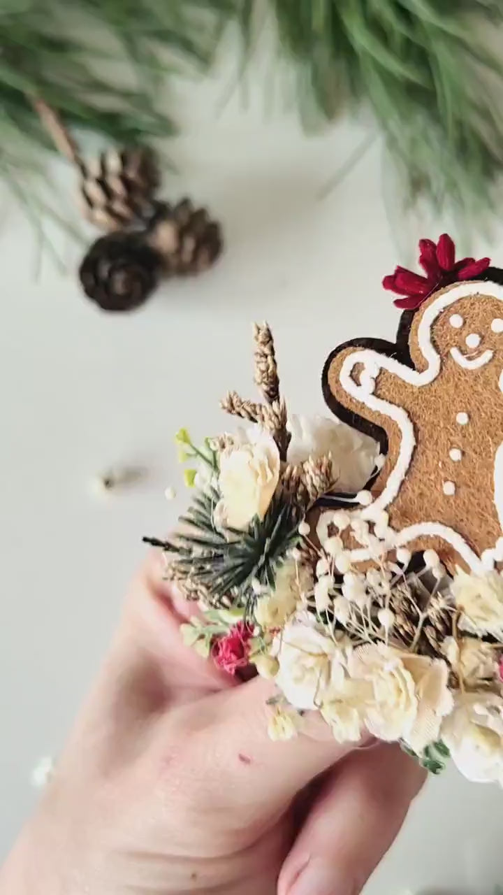 Gingerbread Christmas Brooch: Handmade Winter Coat Pin