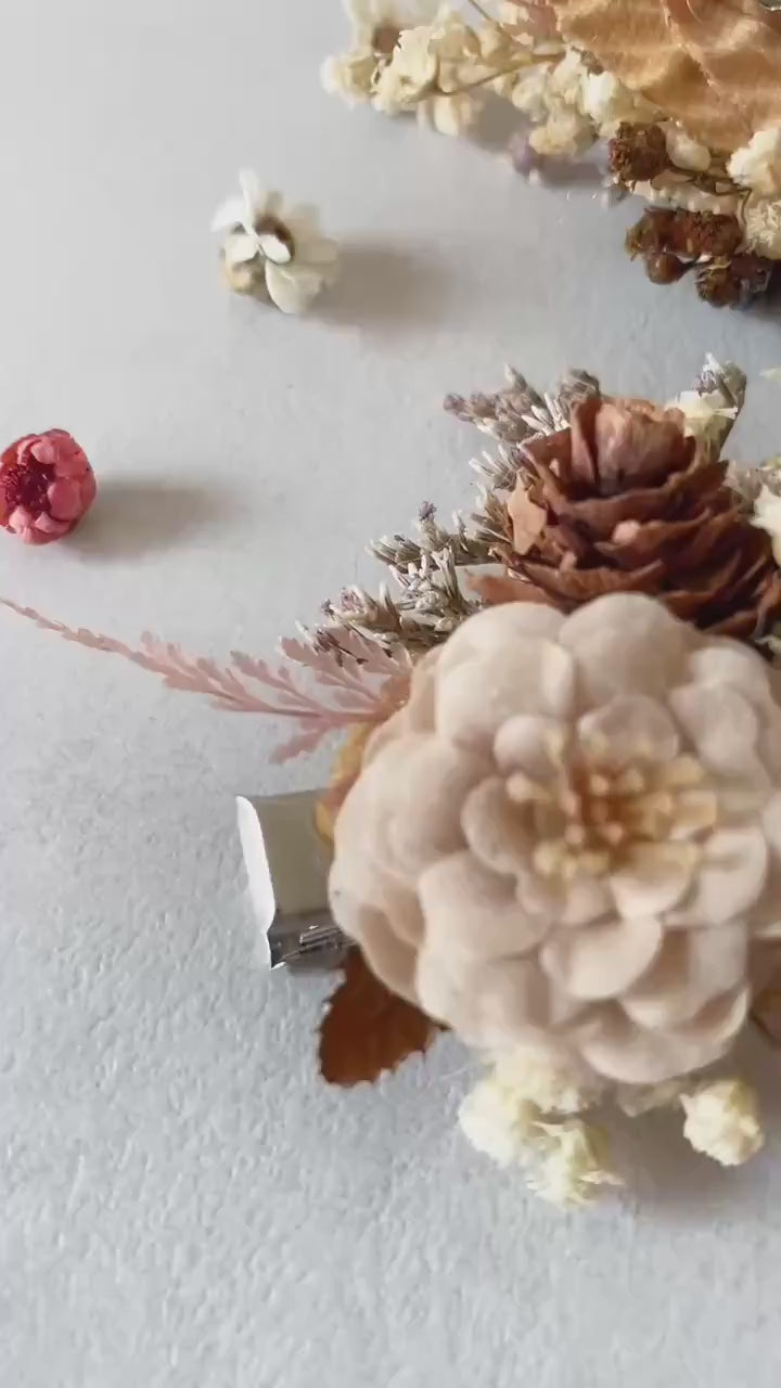 Woodland Hair Clip: Pine Cone & Beige Flower Alligator Clip