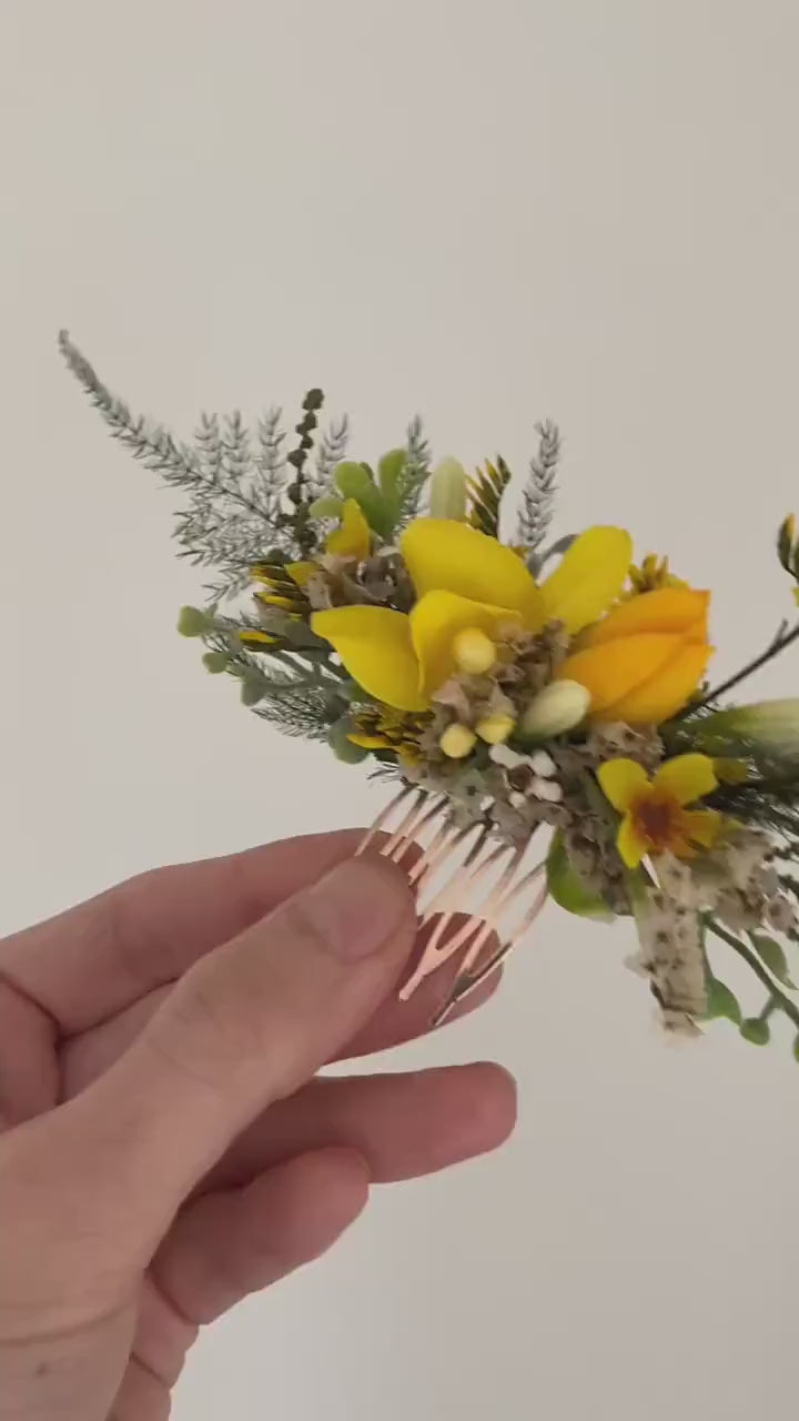 Yellow Flower Hair Comb: Forsythia Tulip Bridal Headpiece