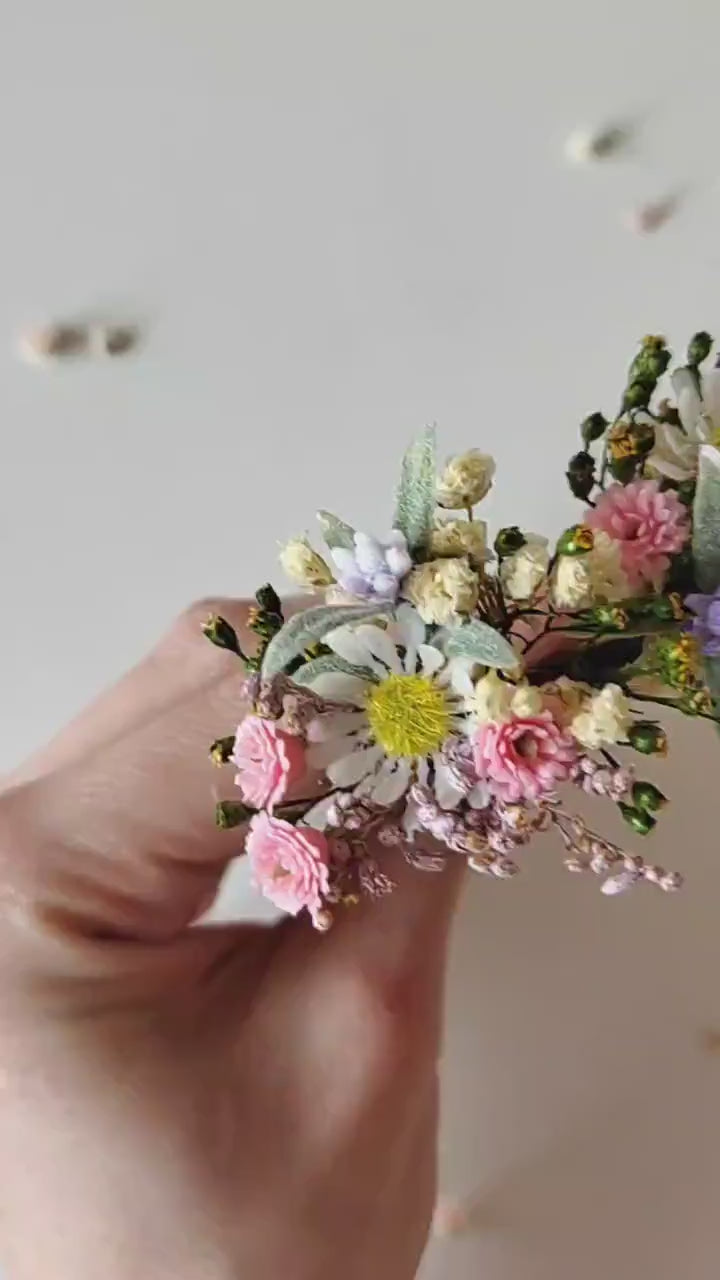 Meadow Daisy Hair Pins: Pastel Pink Floral Wedding Accessories