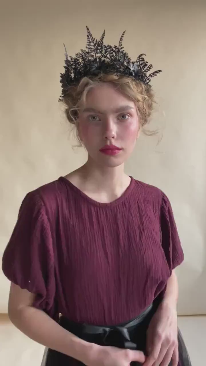 Black Flower Crown: Gothic Wedding Headpiece, Bridal Hair Jewelry