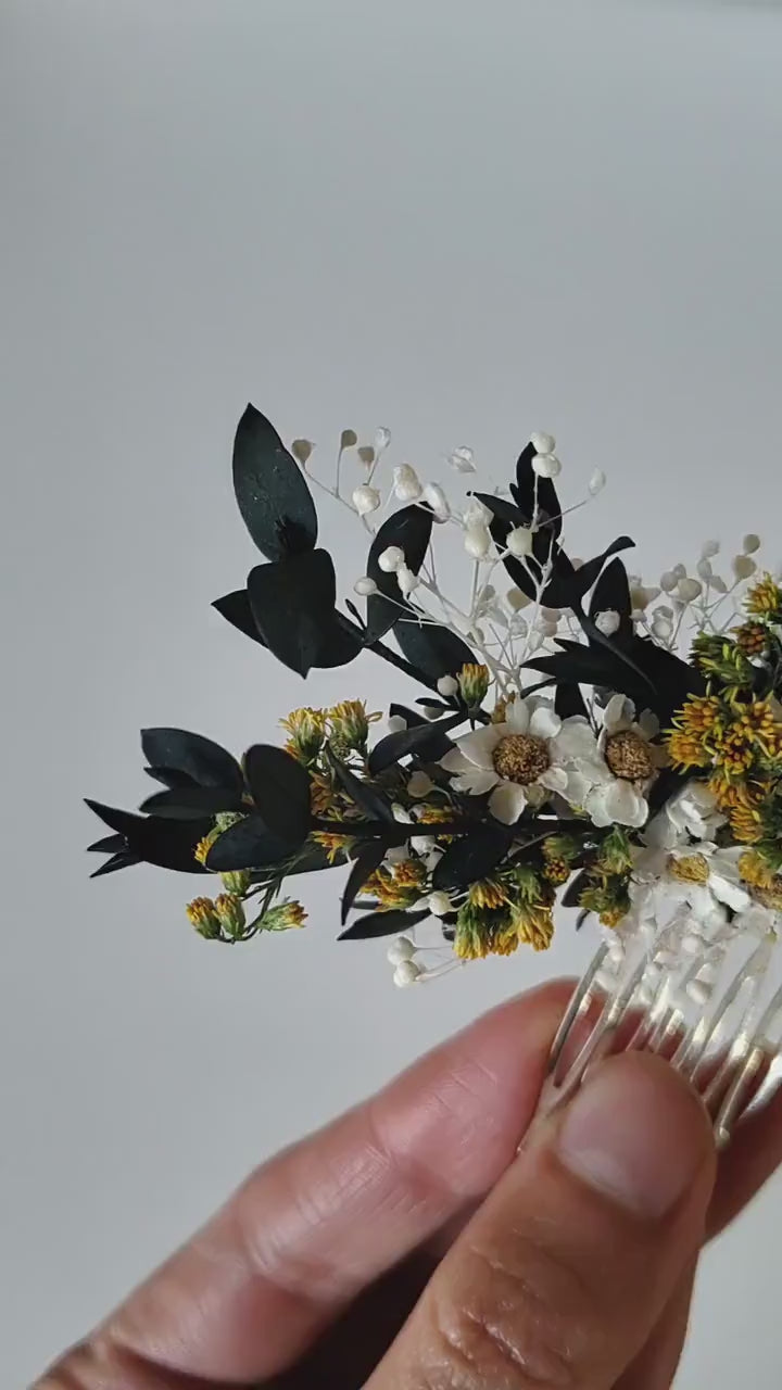 Eucalyptus Flower Hair Comb: Preserved Greenery Bridal Comb