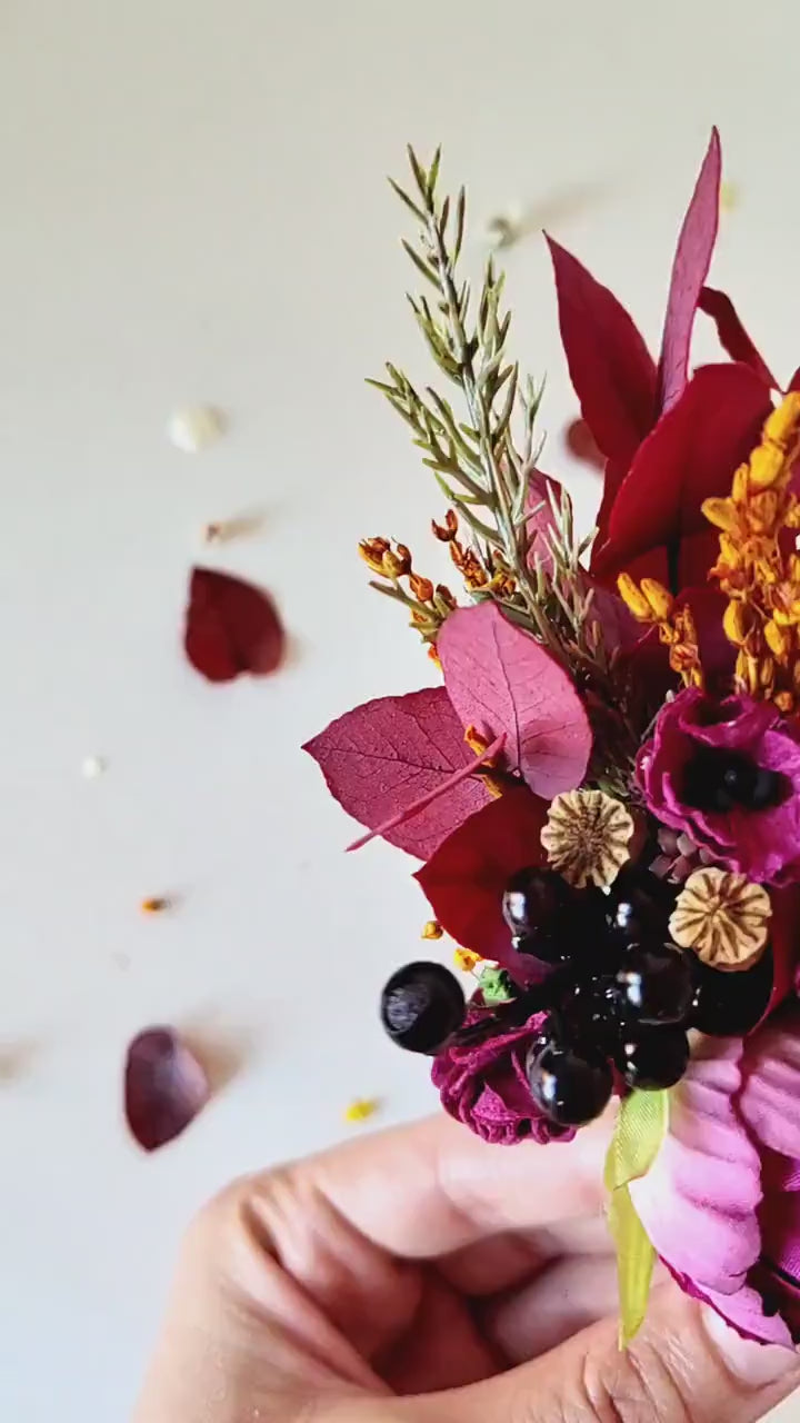 Autumn Flower Boutonniere: Rustic Wedding Groom Accessory