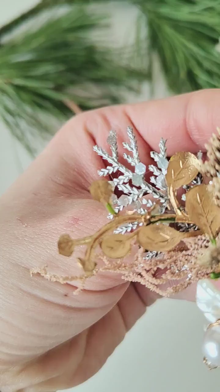 Winter Reindeer Brooch Golden Christmas Floral Pin Gift for Her Gift Teacher