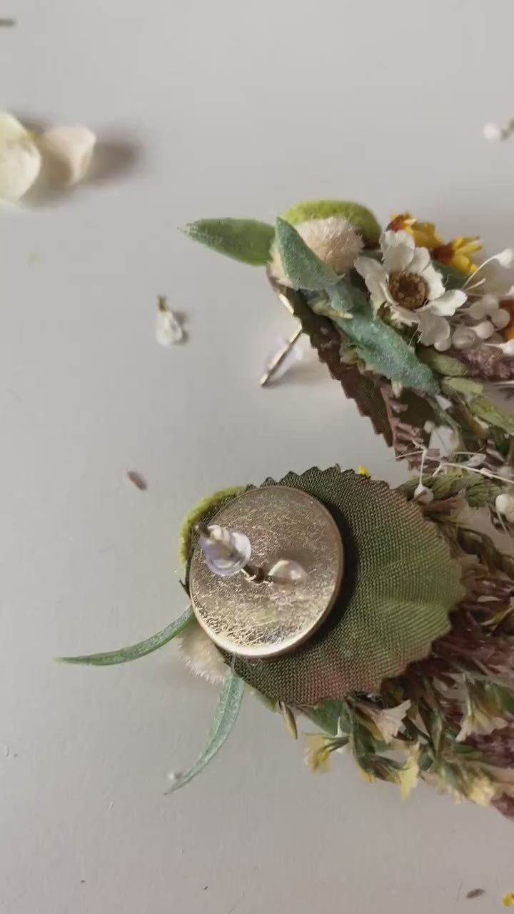 Rustic Wedding Flower Earrings: Preserved Meadow Flowers