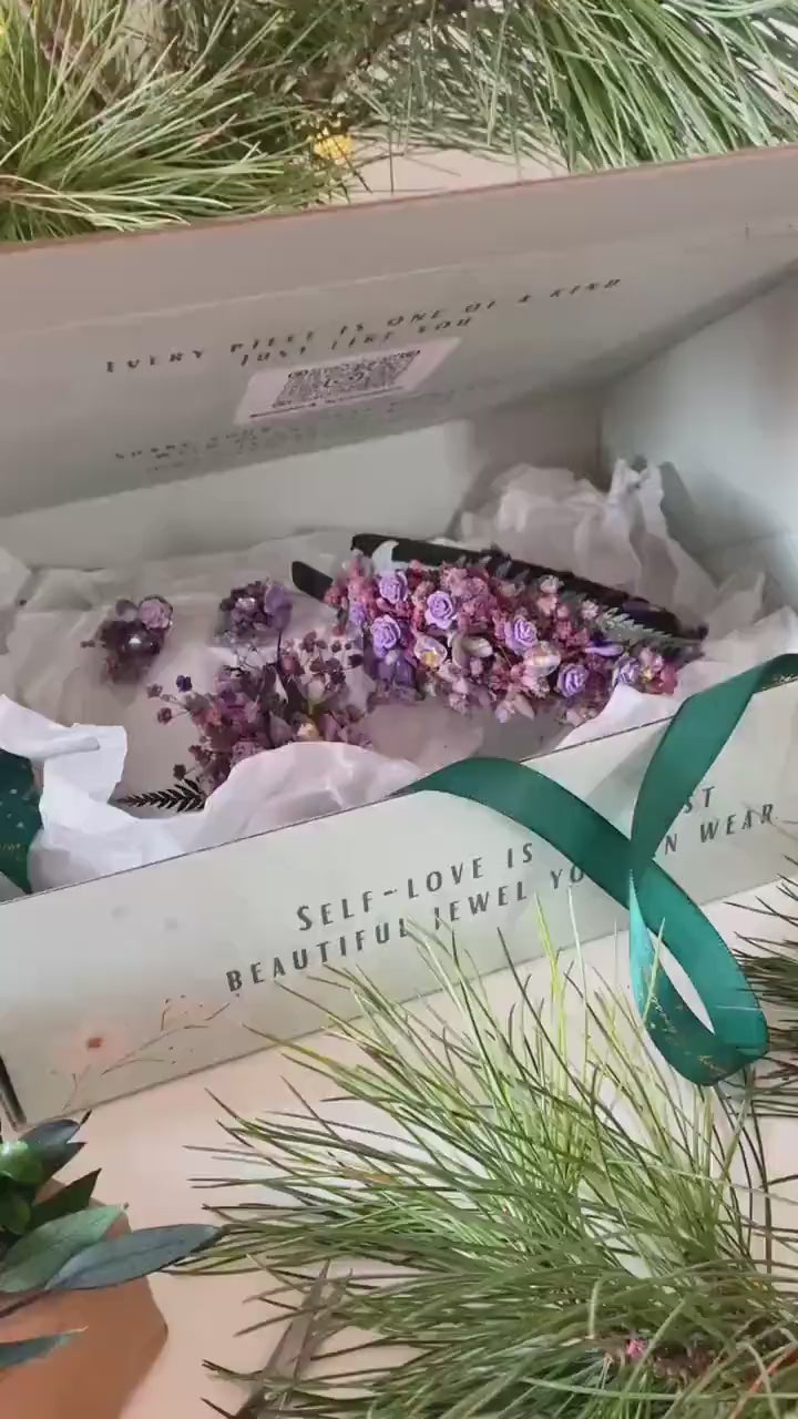 Handmade gift box "Flashes of dimming" - purple headband, brooch and earrings