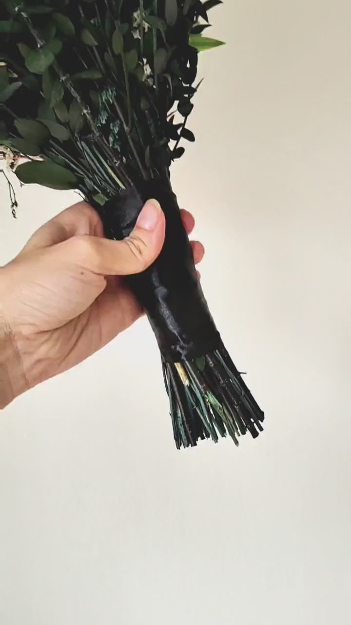 Blue Rose Bouquet: Gothic Wedding, Autumn Bridal Bouquet