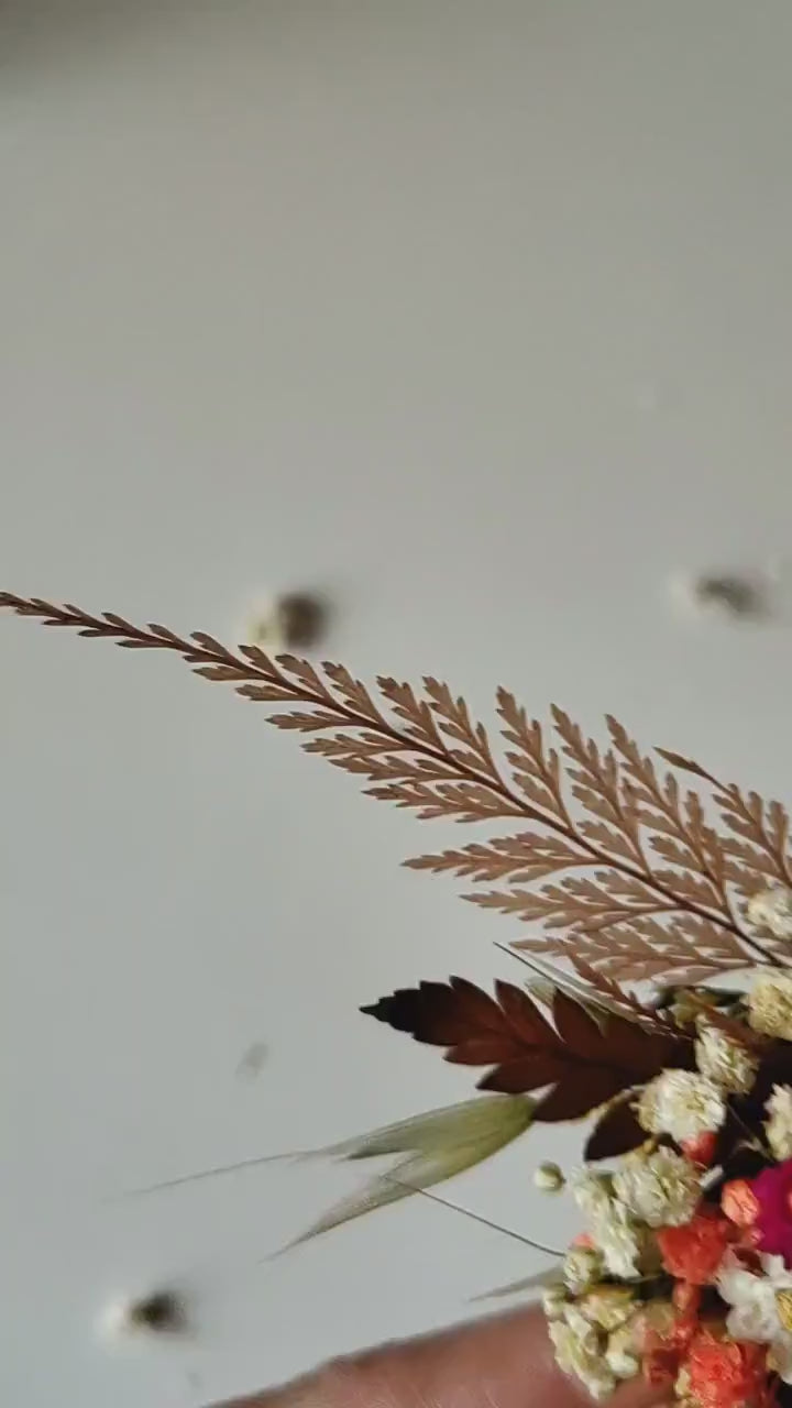 Dried Flower Hair Comb: Rustic Wedding Headpiece