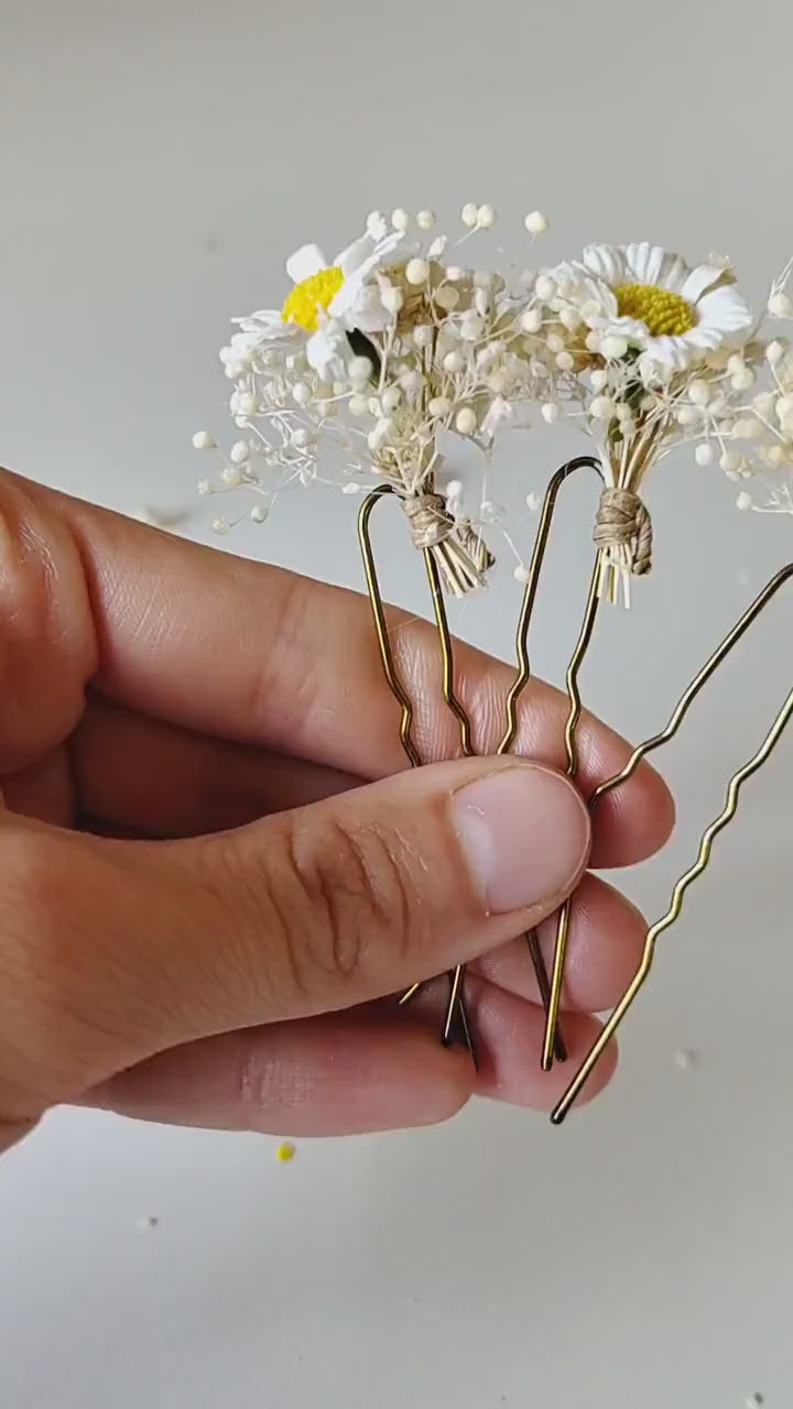 Ivory Daisy Hair Comb & Pins: Bridal Gypsophila Headpiece