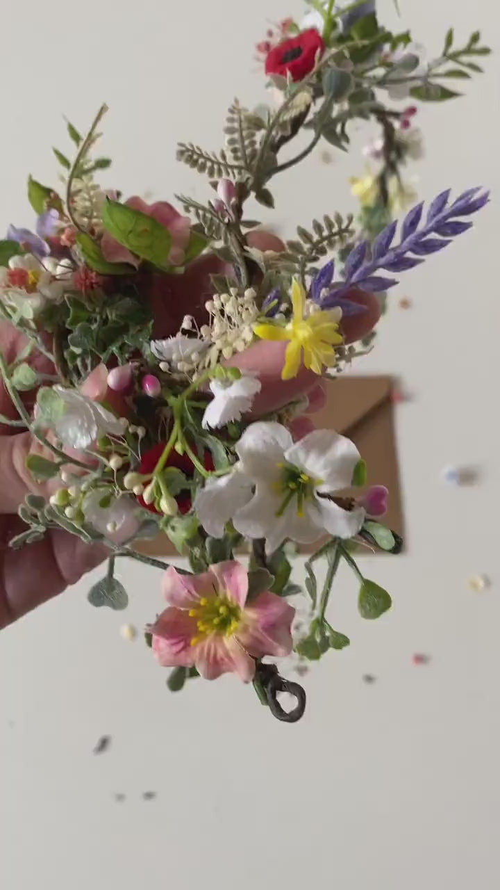 Meadow Wedding Hair Garland: Bendable Floral Hair Vine