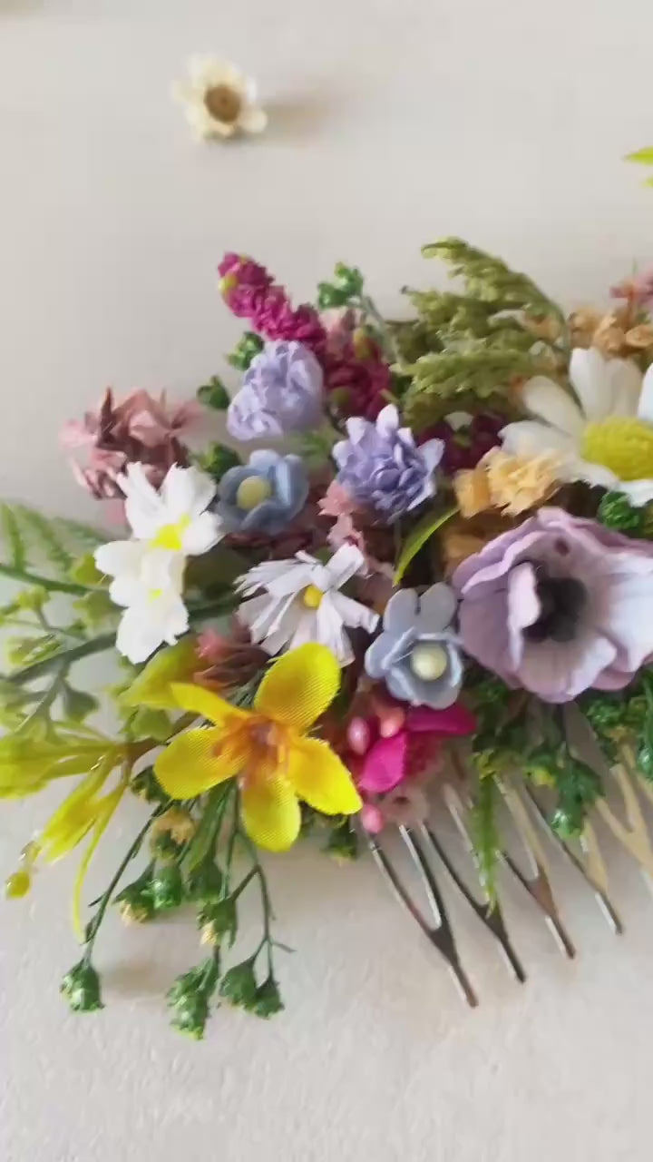 Wildflower Bridal Hair Comb: Boho Wedding Meadow Accessory