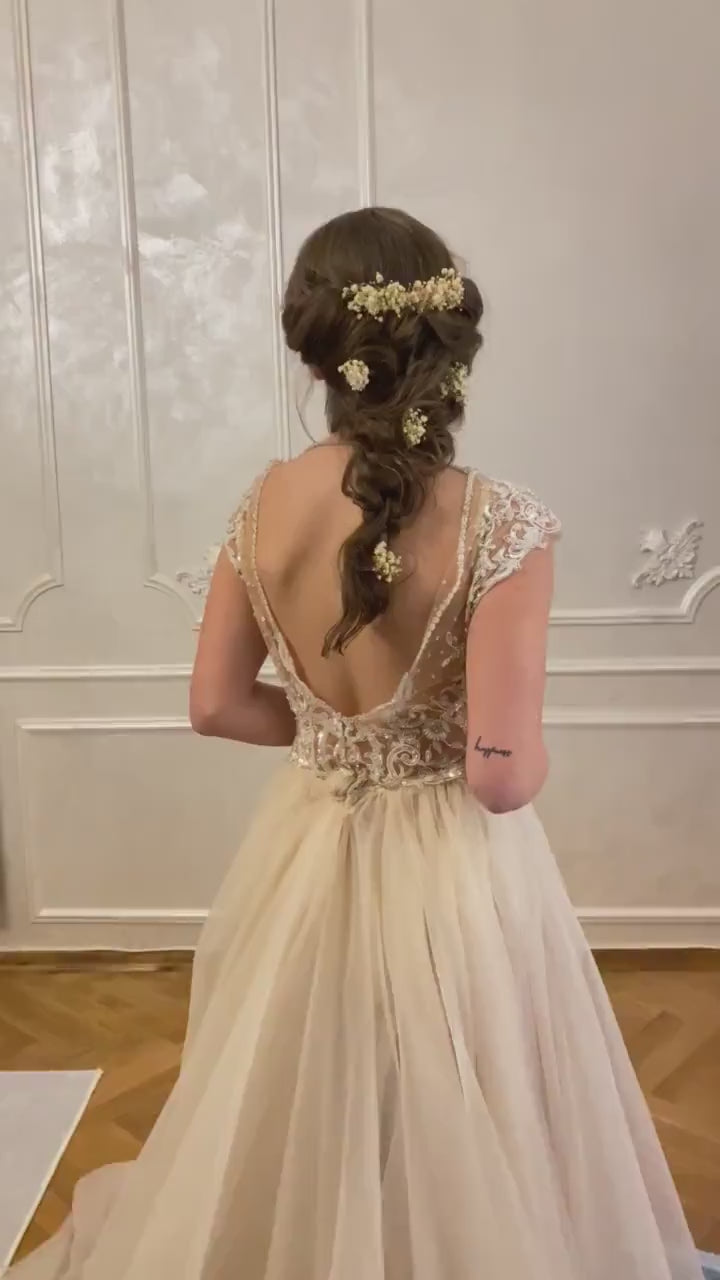 Ivory Baby's Breath Wedding Hair Comb: Preserved Flower Bridal Accessory