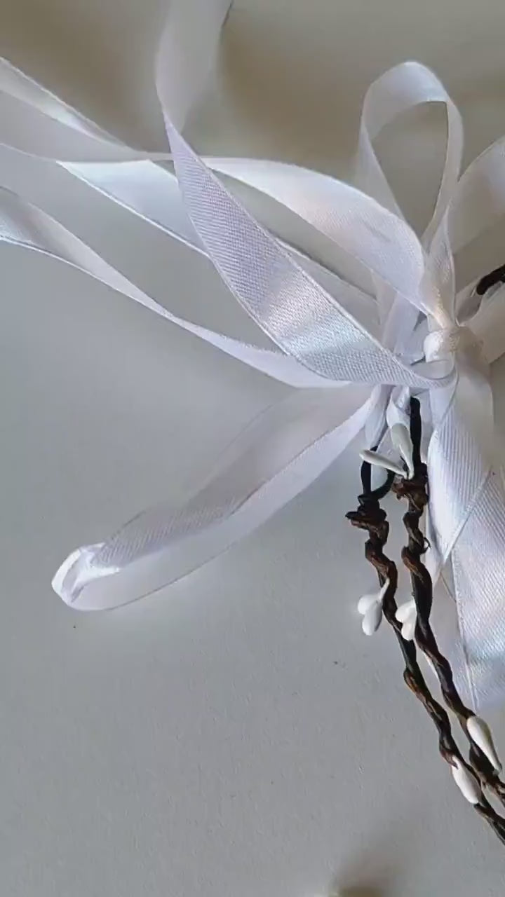 Mother's Day Matching set of hair wreaths for mum and daughter Greenery flower wreath Eucalyptus White roses Mom and daughter Family photo