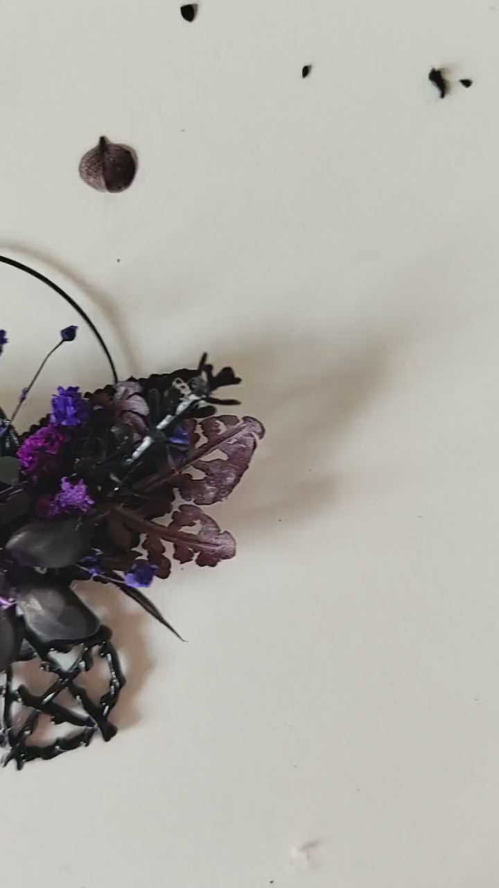 Halloween Flower Earrings: Gothic Pentagram Circle Earrings