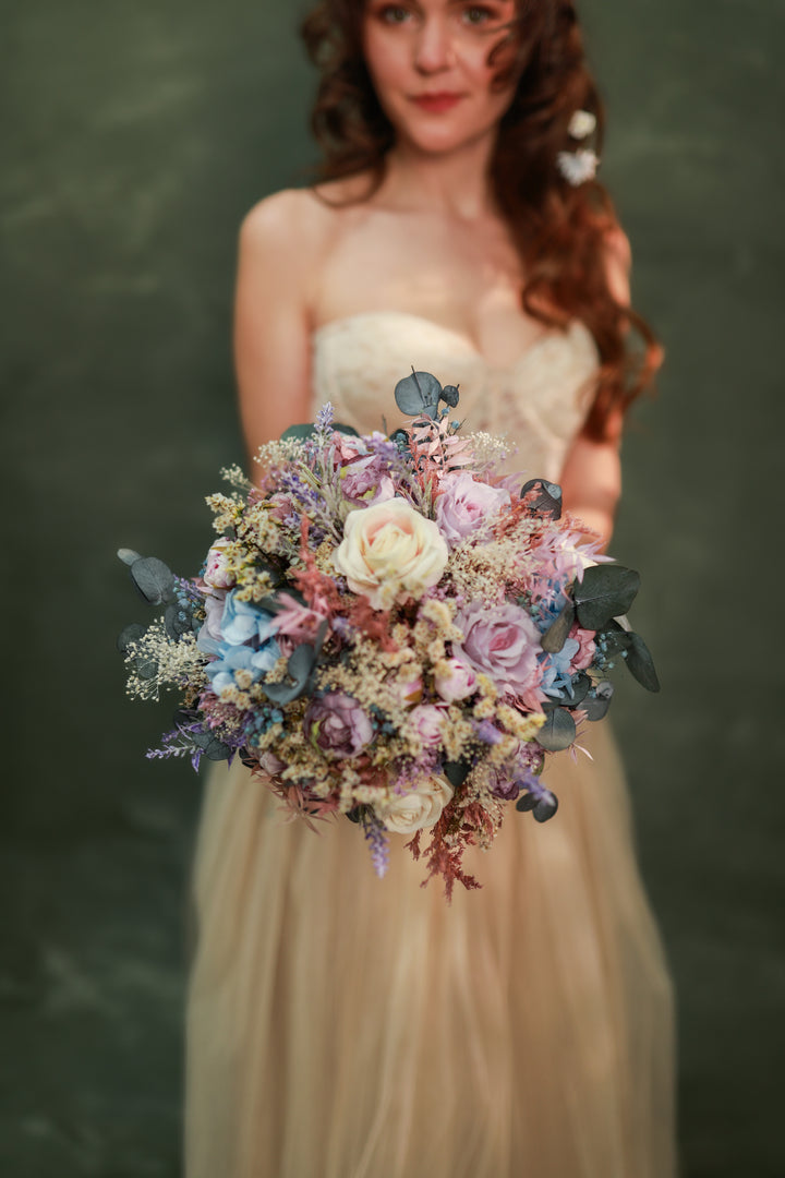 Romantic Garden Bridal Bouquet with Soft Pastel Tones – handmade floral hair accessory by magaela