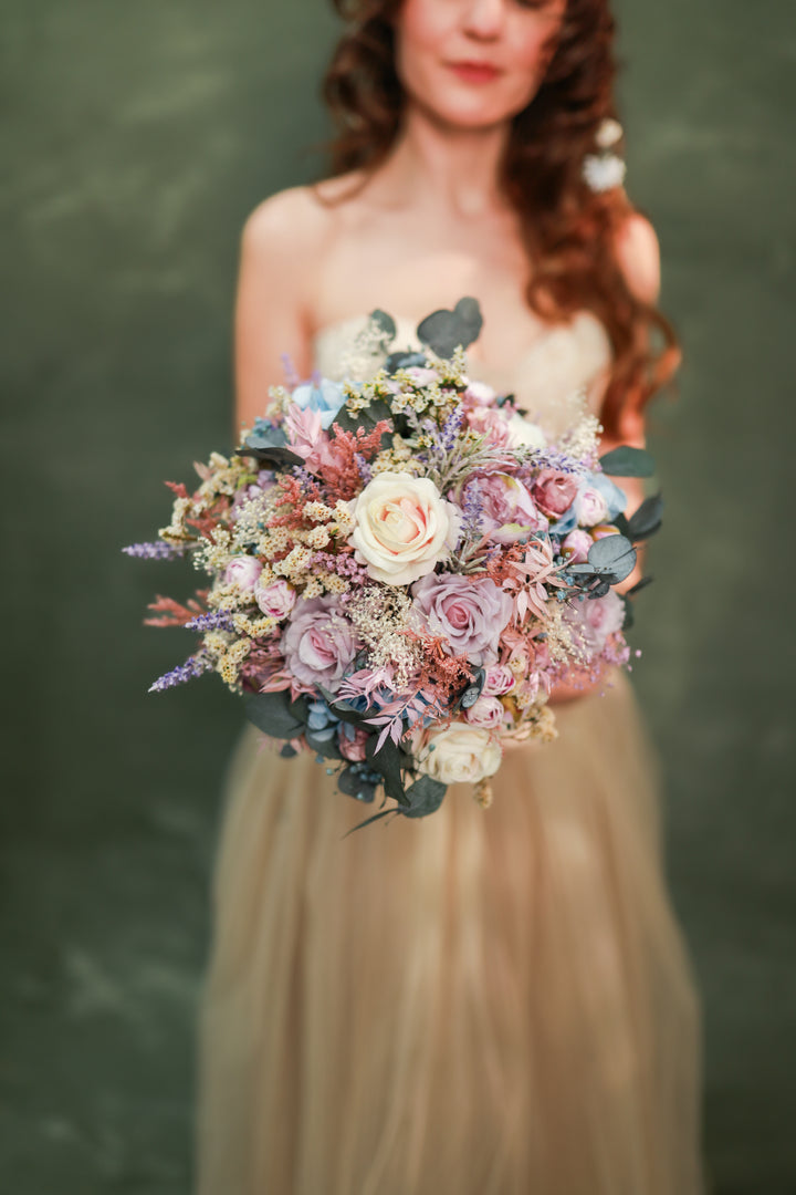 Romantic Garden Bridal Bouquet with Soft Pastel Tones – handmade floral hair accessory by magaela