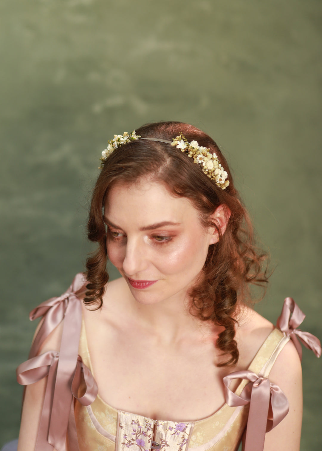 Delicate Floral Headband in White and Cream tones – Preserved Flower Bridal Headpiece – handmade floral hair accessory by magaela
