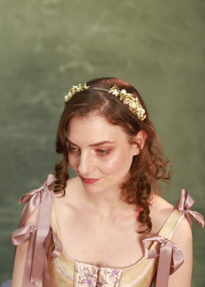 Delicate Floral Headband in White and Cream tones – Preserved Flower Bridal Headpiece – handmade floral hair accessory by magaela