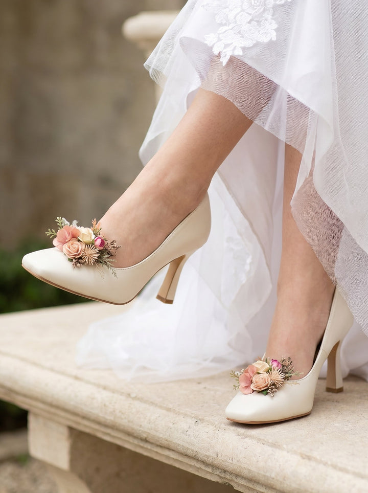 Romantic Flower Shoe Clips: Bridal Wedding Accessories – handmade floral hair accessory by magaela