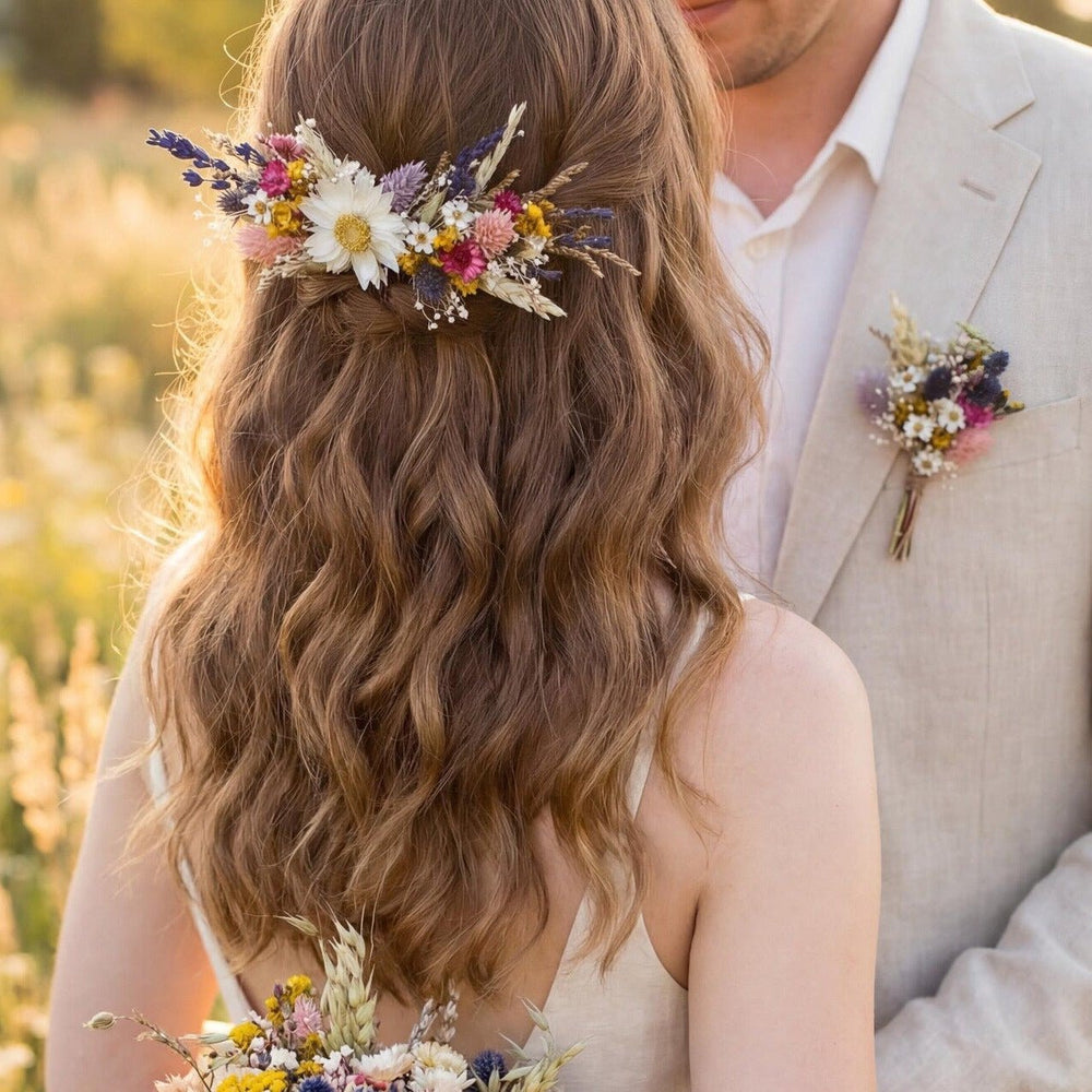 Wildflower Bridal Hair Comb – Rustic Dried Flower Wedding Hair Accessory – handmade floral hair accessory by magaela