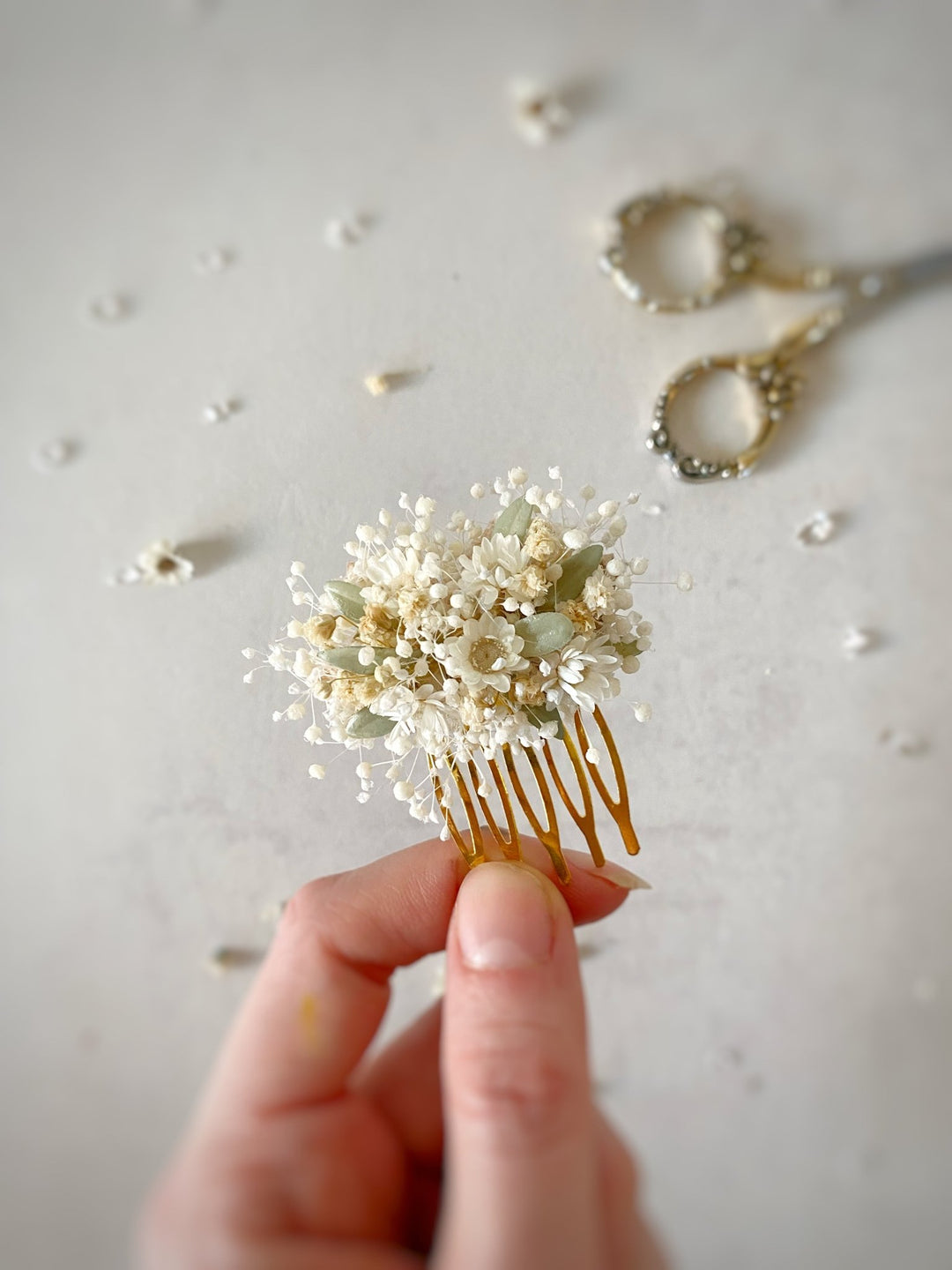 Floral Bridal Hair Comb – Ivory Gypsophila and Ixodia Wedding Hair Comb (mini size) – handmade floral hair accessory by magaela