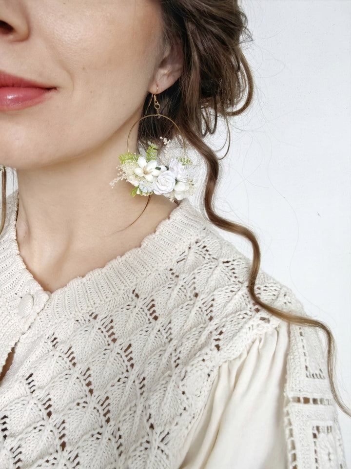 White Flower Circle Bridal Earrings: Wedding Jewelry – handmade floral hair accessory by magaela
