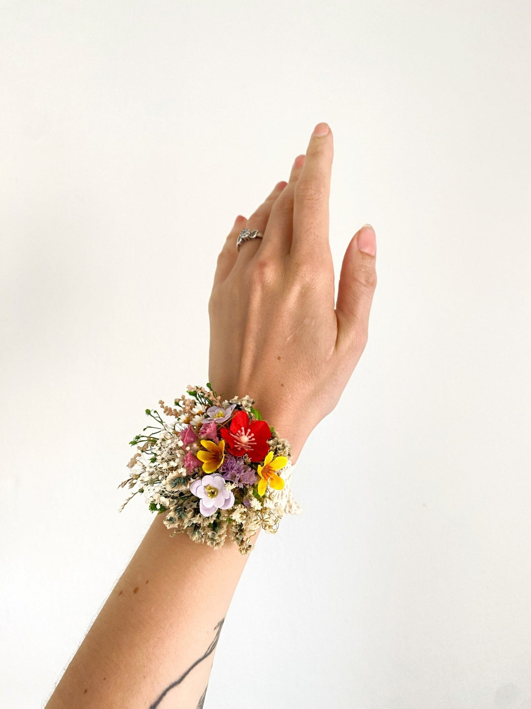 Wildflower Floral Bracelet – Botanical Wrist Wedding Corsage – handmade floral hair accessory by magaela