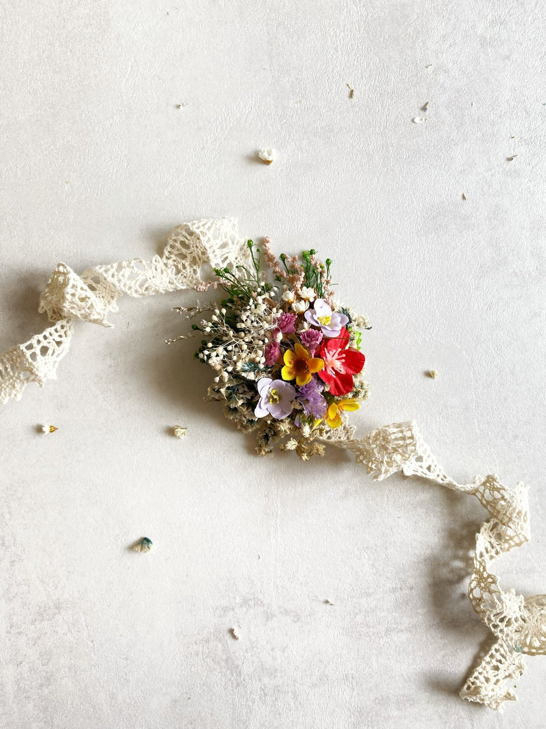 Wildflower Floral Bracelet – Botanical Wrist Wedding Corsage – handmade floral hair accessory by magaela