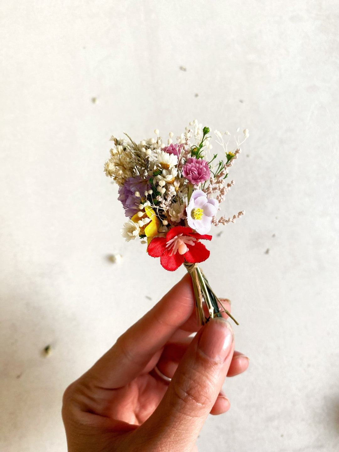 Wildflower Wedding Boutonniere Set – Small Meadow Flower Boutonniere – handmade floral hair accessory by magaela