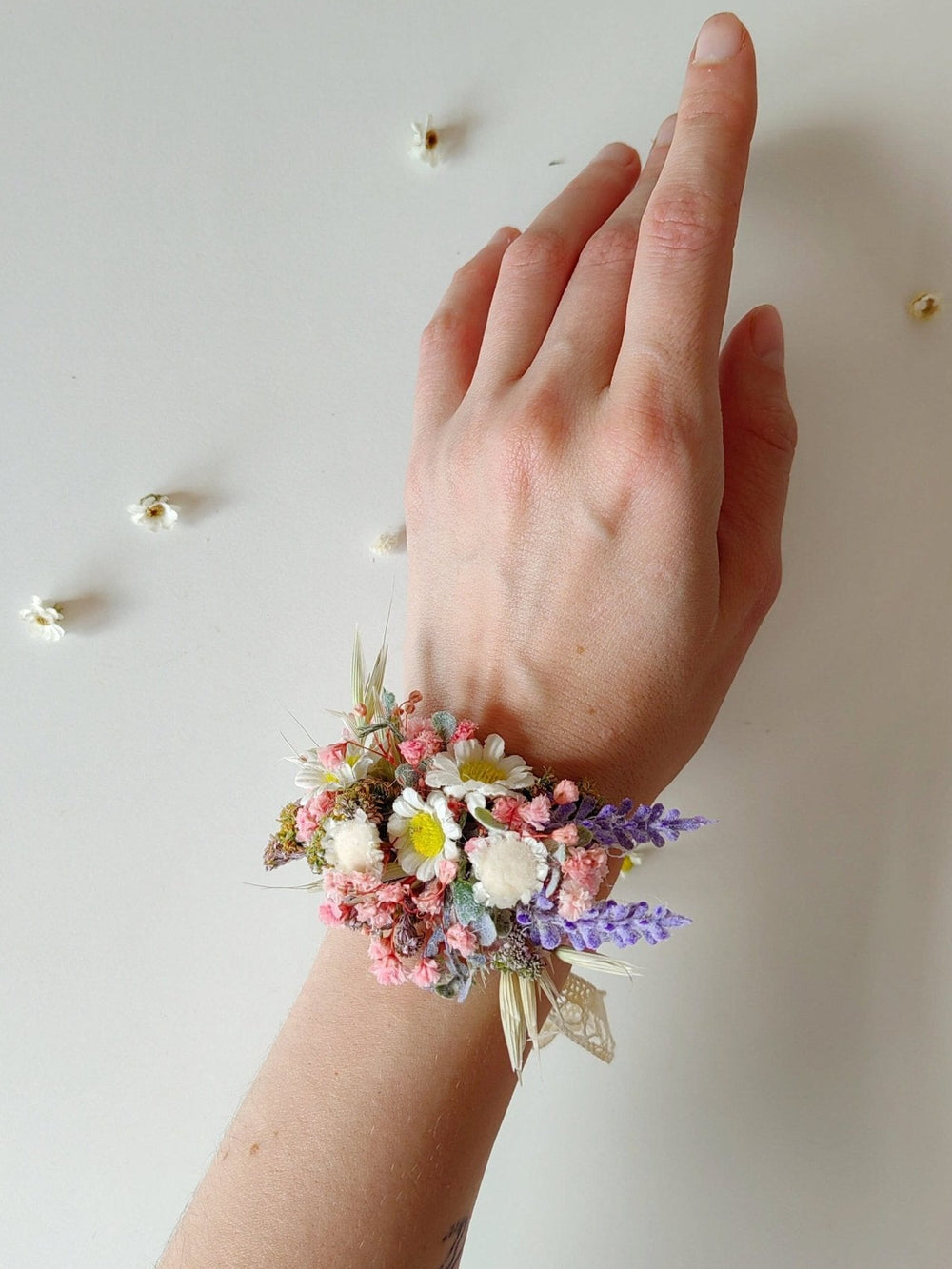 Wildflower Bracelet: Daisy Lavender Wedding Wrist Corsage – handmade floral hair accessory by magaela