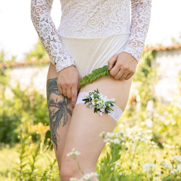 Wedding garters – Tagged white_garter – magaela