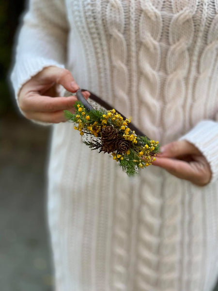 Christmas headbands with pine cones Wedding accessories Unique headband Winter hairband Green Red Flower hairband Magaela Christmas present